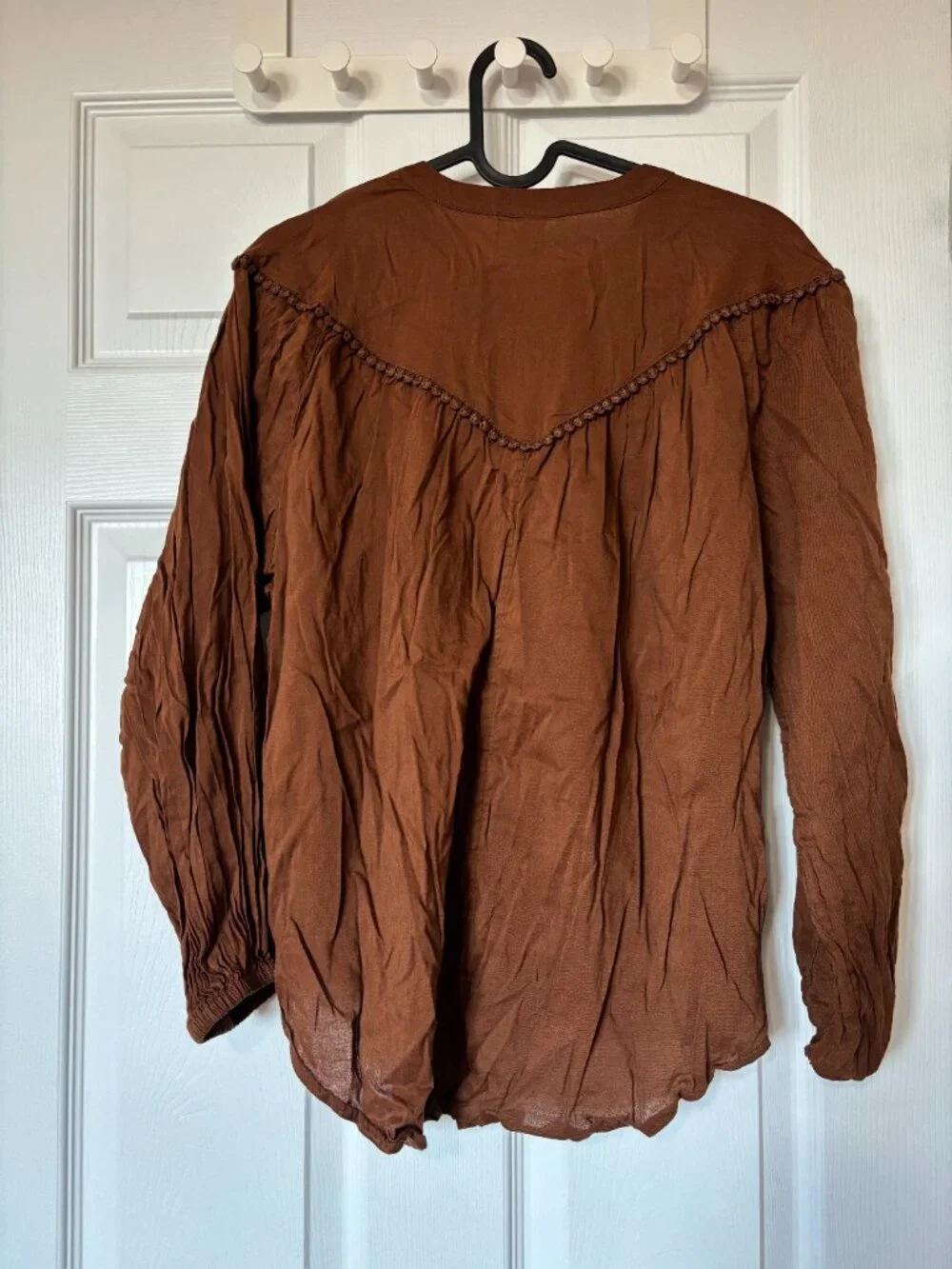 Old Navy // Brown Blouse (Size S) - Picture 4 of 6